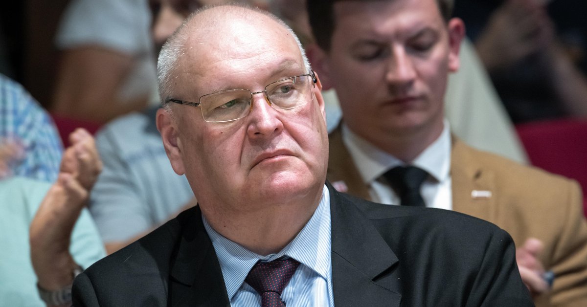 Prezes Trybunału Konstytucyjnego pozwał Waldemara Żurka. To mu zarzuca