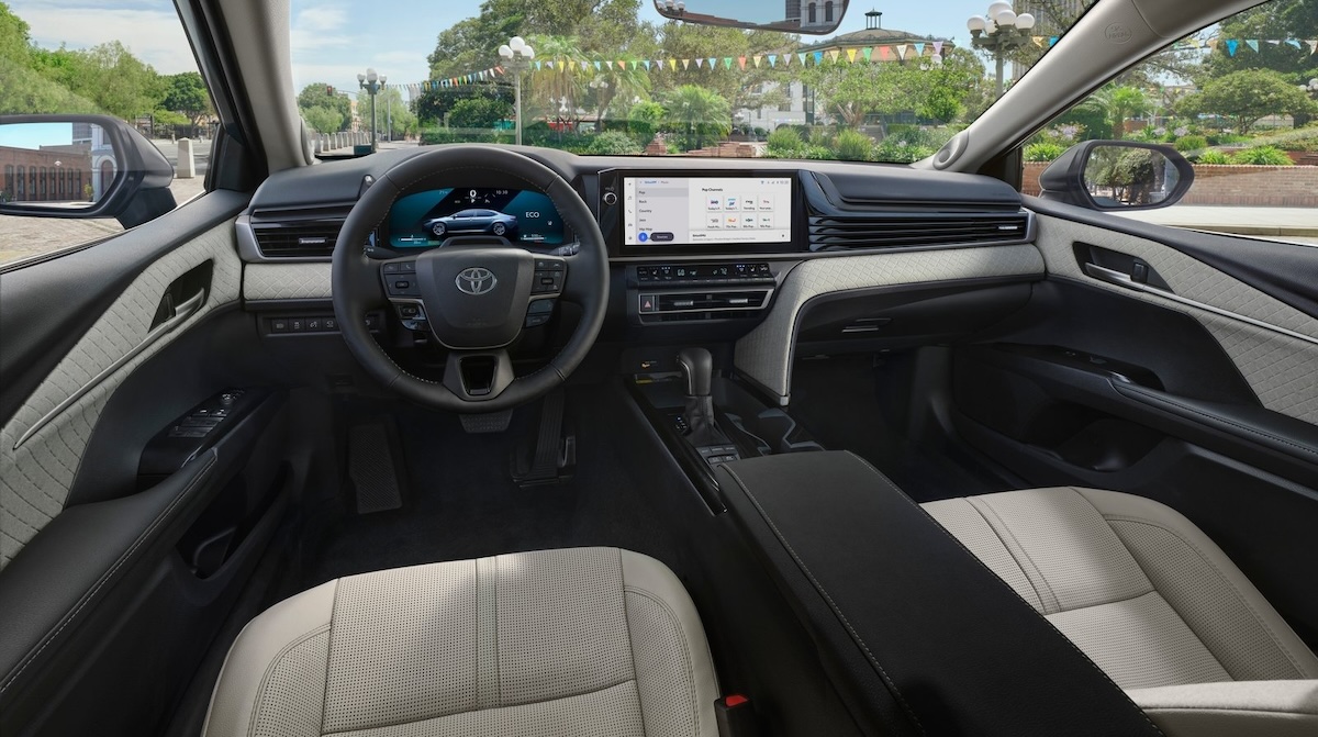 2024 Toyota Camry Hybrid