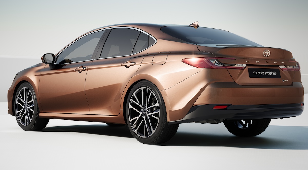 2024 Toyota Camry Hybrid