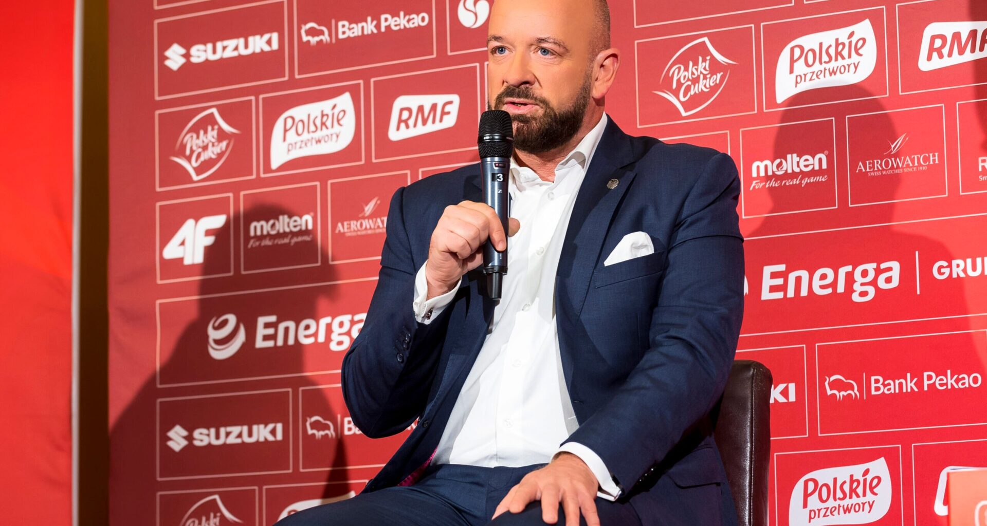 Tu podsypać, tam dolać. Studium miejskich kroplówek dla Śląska Wrocław