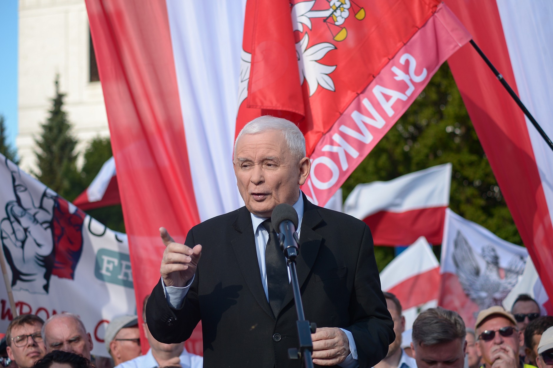 Jarosław Kaczyński przemawia na wiecu