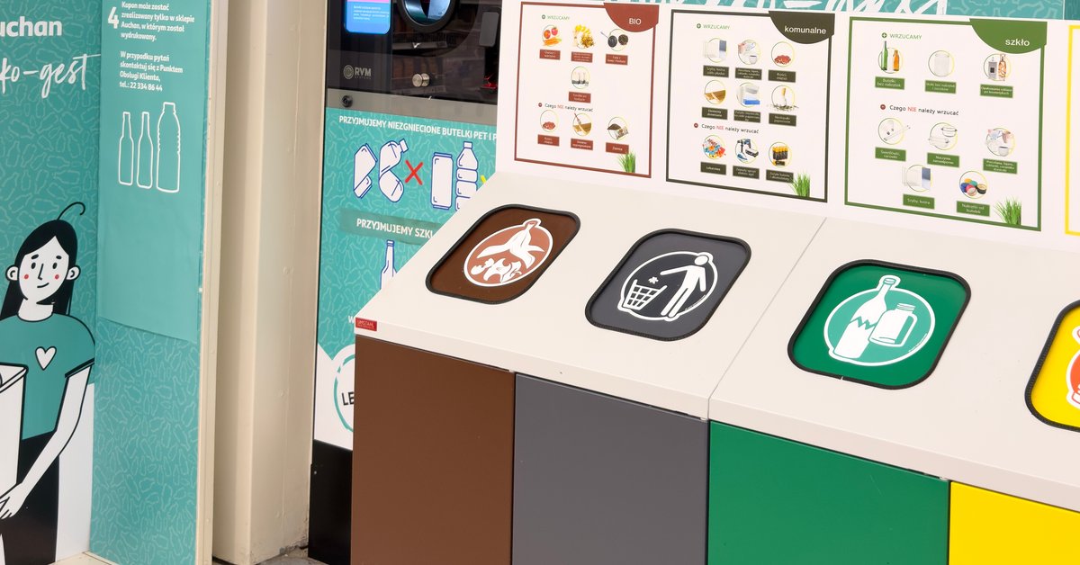 Oddała 28 butelek w krakowskim dyskoncie. "To wygodne, ale nie każdy jest zadowolony"