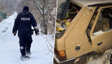 Policjant idzie po zaśnieżonej drodze, obok widok na wnętrze starego, zaśnieżonego samochodu.