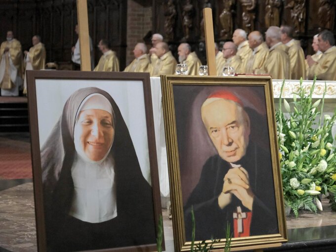 . Msza święta i modlitwie o owoce beatyfikacji Prymasa Tysiąclecia i Matki Elżbiety Róży Czackiej w warszawskiej archikatedrze św. Jana Chrzciciela