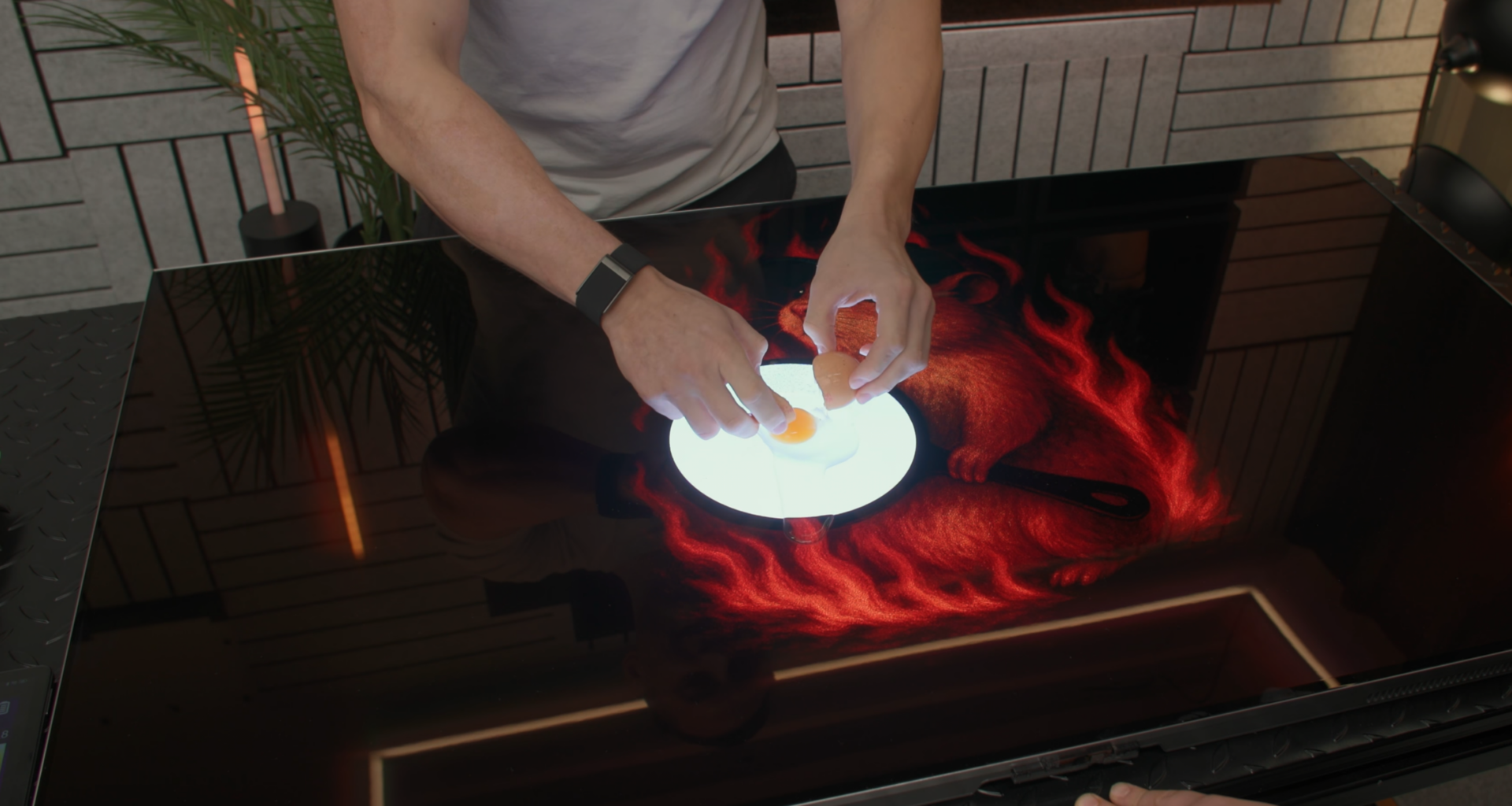 Ekran OLED gorący jak patelnia. Polska redakcja usmażyła jajko na telewizorze