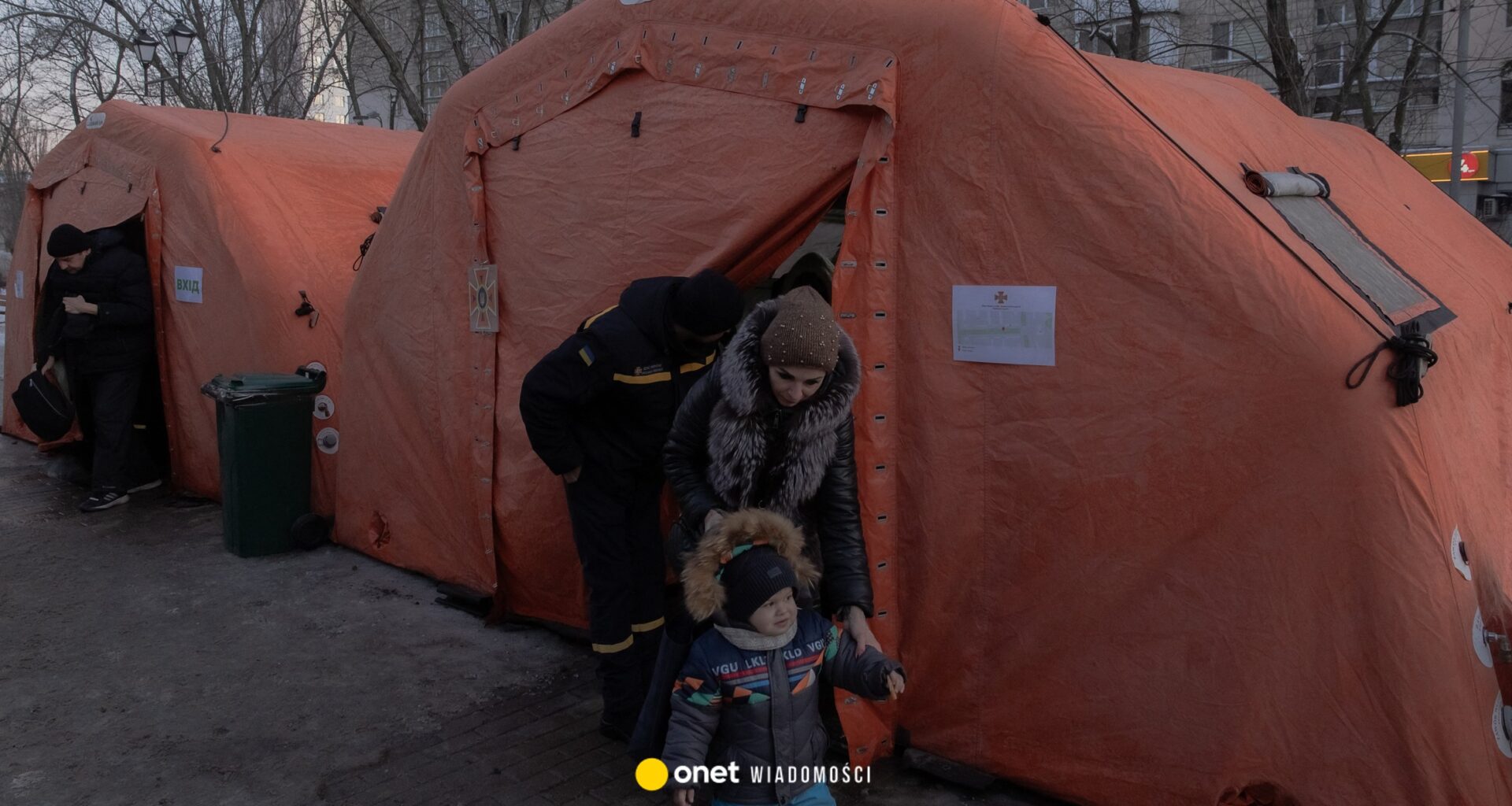 Zimowy terror w Ukrainie. Rosja próbuje zamrozić Kijów na śmierć