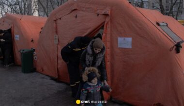 Zimowy terror w Ukrainie. Rosja próbuje zamrozić Kijów na śmierć