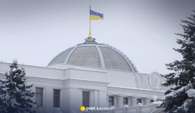 Parlament Ukrainy bez wody i prądu. Kijów walczy z ciemnością i mrozem