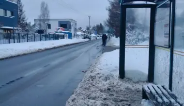 "Ludzie idą ulicą, bo na chodnikach pół metra śniegu"