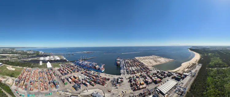 Rok 2025 był owocny dla trójmiejskich portów. 