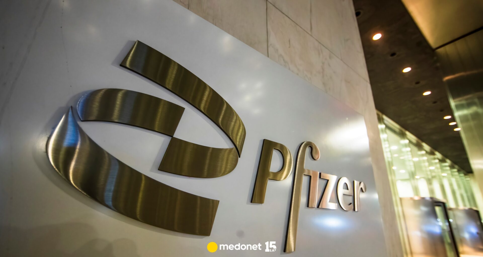 Pfizer pozywa Polskę w Brukseli. Stawka to 6 mld zł za szczepionki
