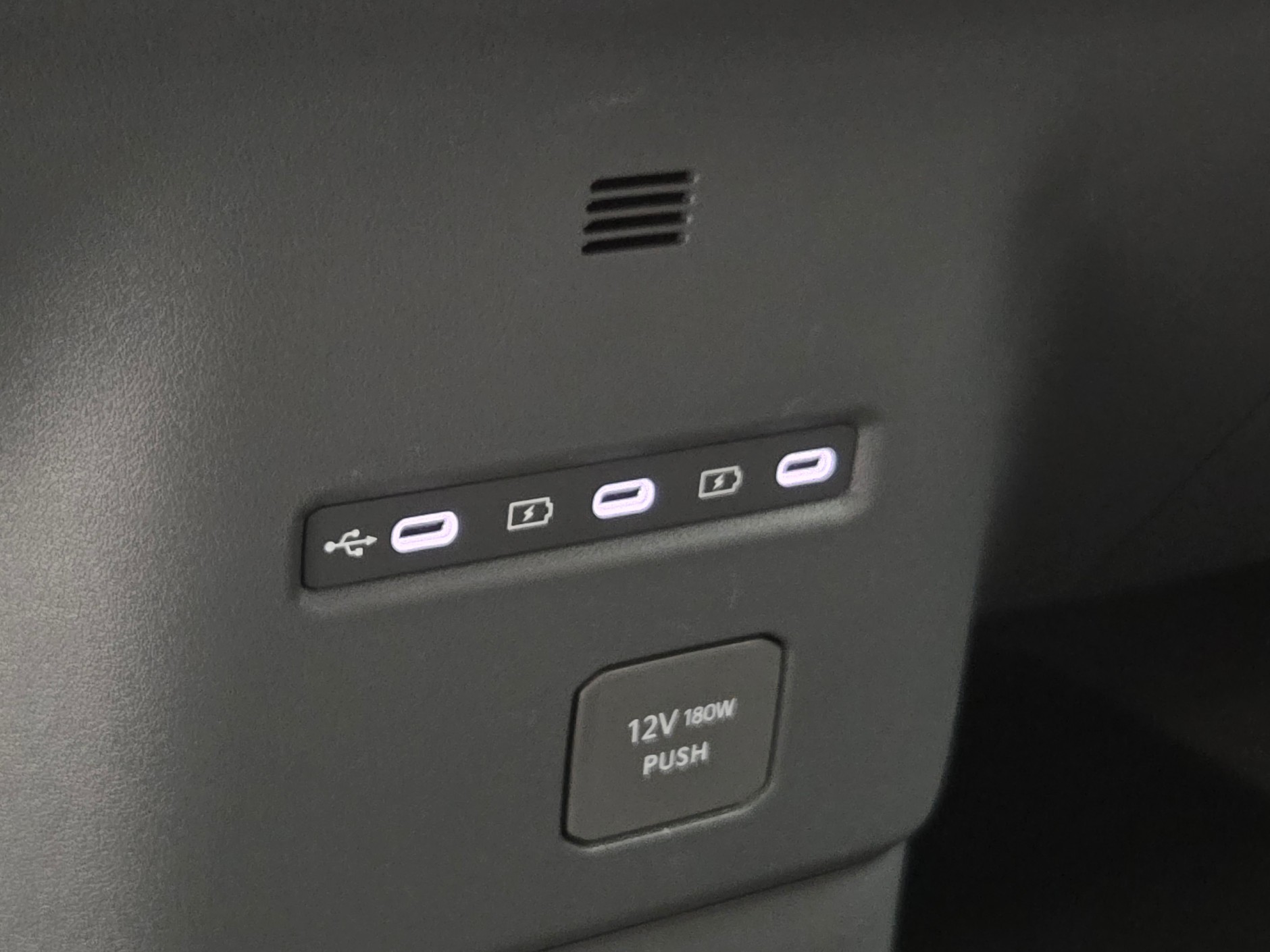 Kia EV2 - pierwsza prezentacja podczas Salonu w Brukseli