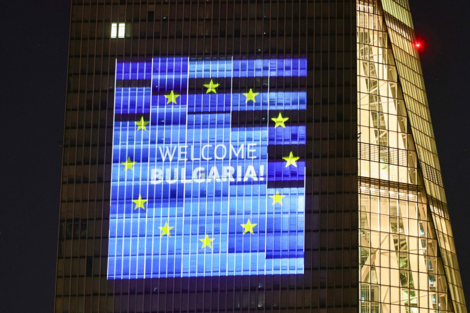 Od 1 stycznia nowy kraj w strefie euro. Polska pójdzie w jego ślady?