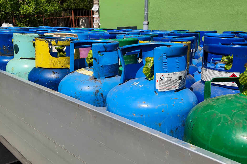 Butle z gazem zakazane w całej Polsce. Do mieszkań trafiają pisma