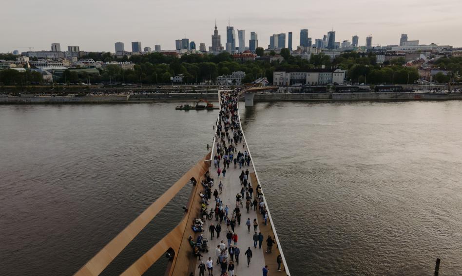 Portrety wyborców. Kim są zwolennicy KO, PiS, Lewicy i Konfederacji?