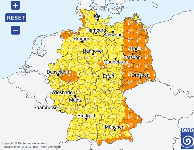 Niemiecka Służba Meteorologiczna ogłosił dla całych Niemiec oficjalne ostrzeżenie na poziomie żółtym — to czwarta w kolejności najwyższa kategoria 
