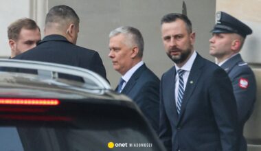 Karol Nawrocki otrzyma nowe wnioski o nominacje w służbach. "Lada moment"