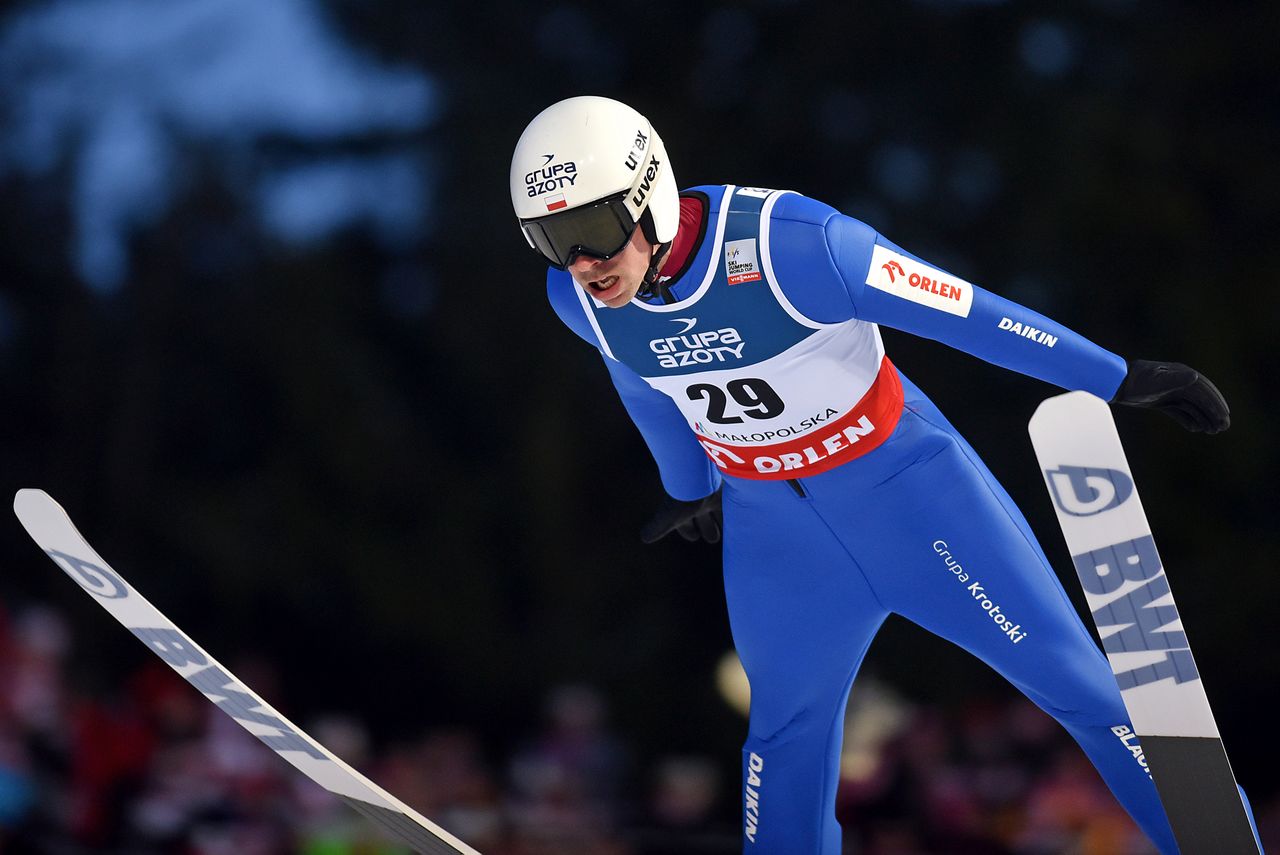 Loteryjny trening w Willingen. Świetna próba Piotra Żyły - SportoweFakty