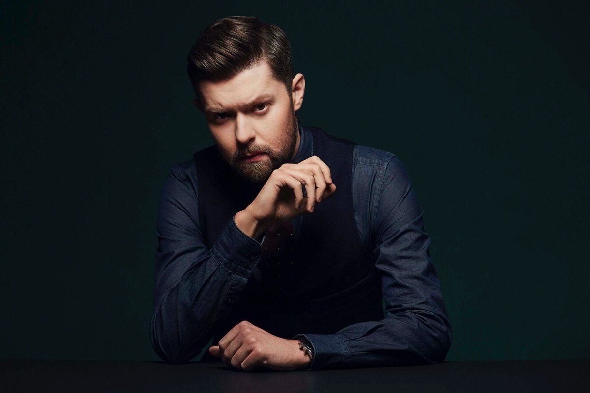 "Piekło jest puste" Remigiusza Mroza trafi na ekran jako serial