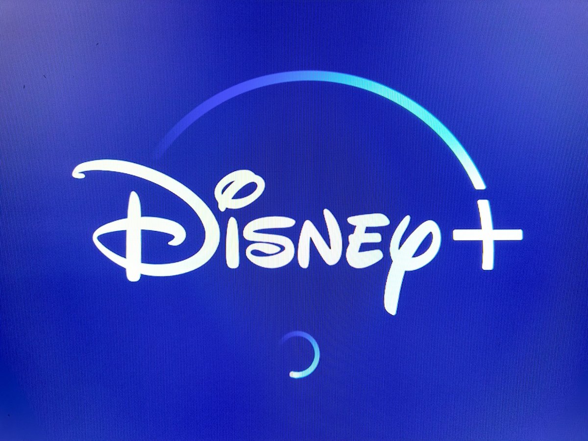 Nadchodzi tiktokizacja kina? Disney + wprowadza pionowe wideo na platformę - Filmweb