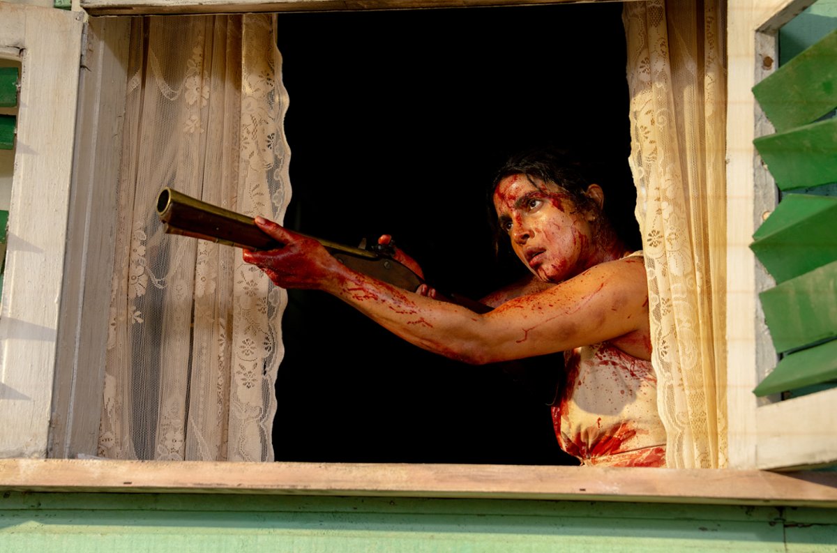 Piratka z Karaibów? Priyanka Chopra Jonas w krwawym zwiastunie "Urwiska" [WIDEO]