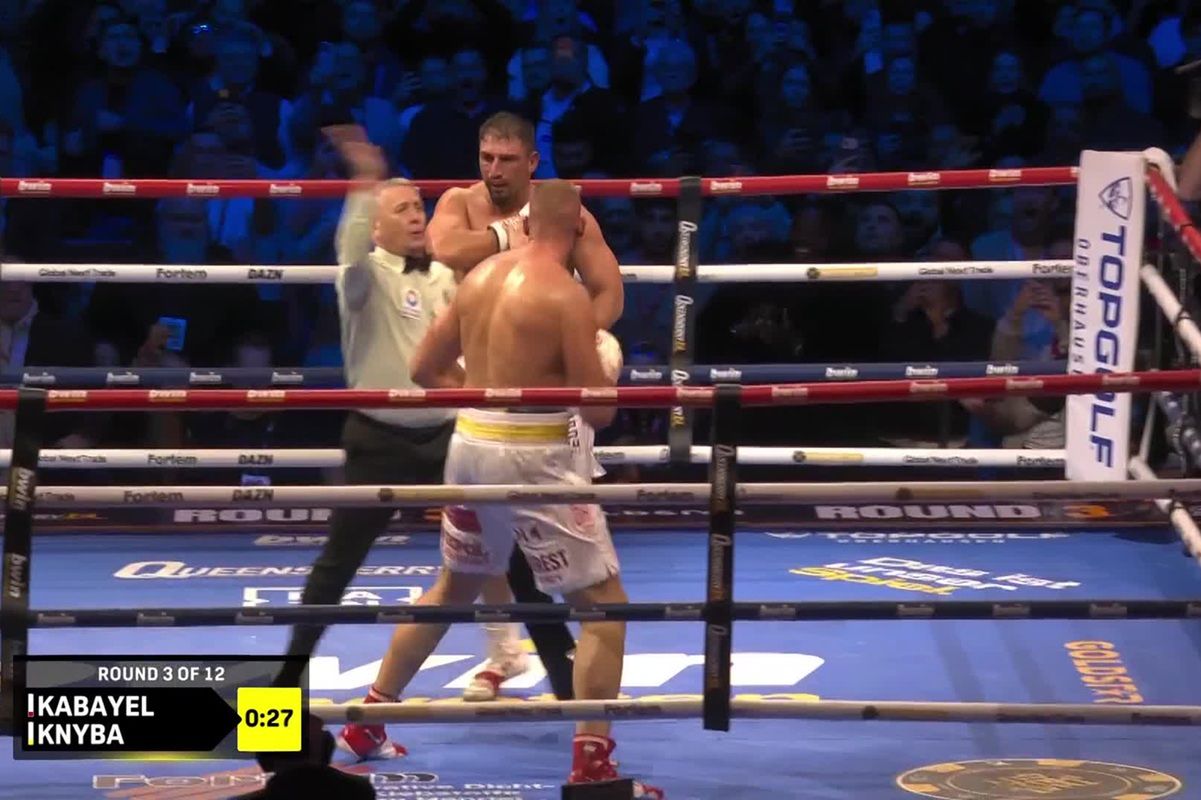 Walka Polaka o pas mistrza świata zakończona przed czasem