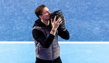 Pokonał faworyta w finale, ale to nie wszystko. Historyczny wyczyn Kazacha - SportoweFakty