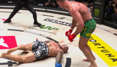 Brutalne kolano! Tak Wrzosek zgasił światło rywalowi - SportoweFakty