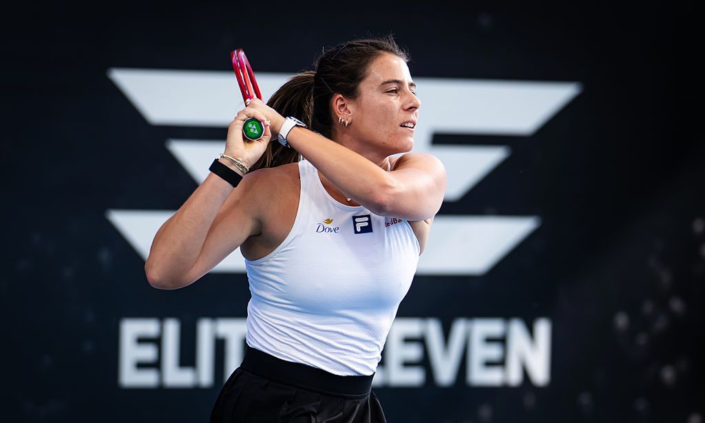 Córka amerykańskiego biznesmena na drodze Magdy Linette. Było o niej głośno podczas igrzysk - SportoweFakty