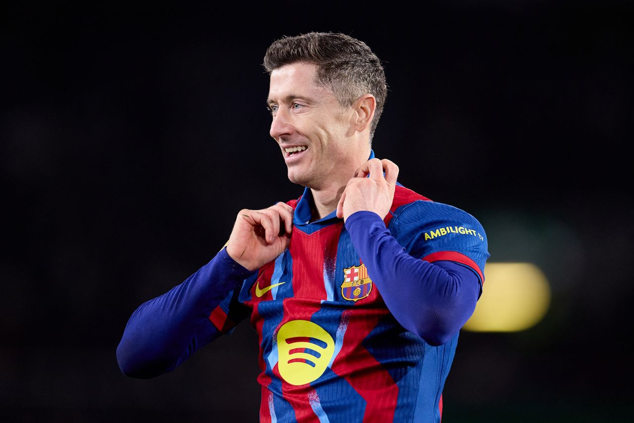 Zrobił to jako drugi w historii. "Lewy" zostanie zapamiętany w Barcelonie - SportoweFakty