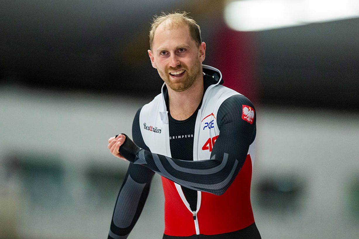Co za występ Polaka. Złoto i rekord! - SportoweFakty