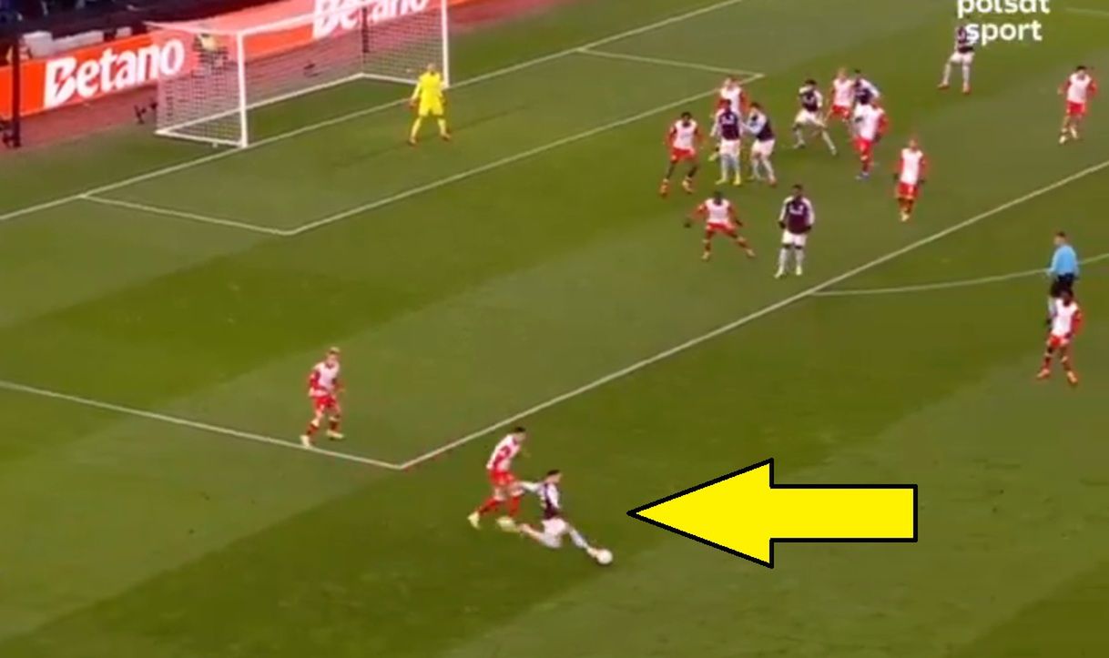 Aston Villa przegrywała już 0:2. Wszedł Cash i nagły zwrot