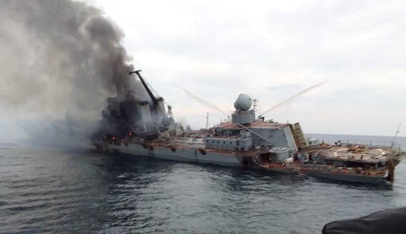 Tonący krążownik Moskwa