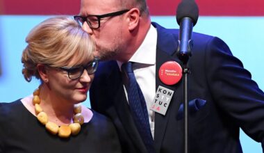 Szokujące słowa żony Adamowicza. "Nie zdążył się zasłonić" - Onet