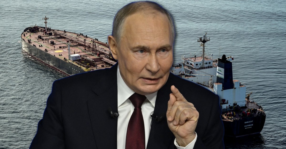 Władimir Putin. W tle tankowiec Boracay należący do rosyjskiej floty cieni u wybrzeży zachodniej Francji, 1 października 2025 r.