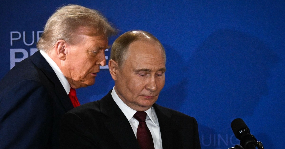Donald Trump chce Grenlandii, Rosja milczy. W co gra Putin?