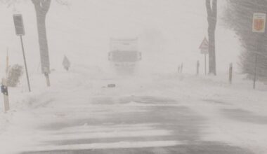 Burza śnieżna uderzyła w Europę. Wiatr 200 km/h, paraliż miast i lotnisk - Świat