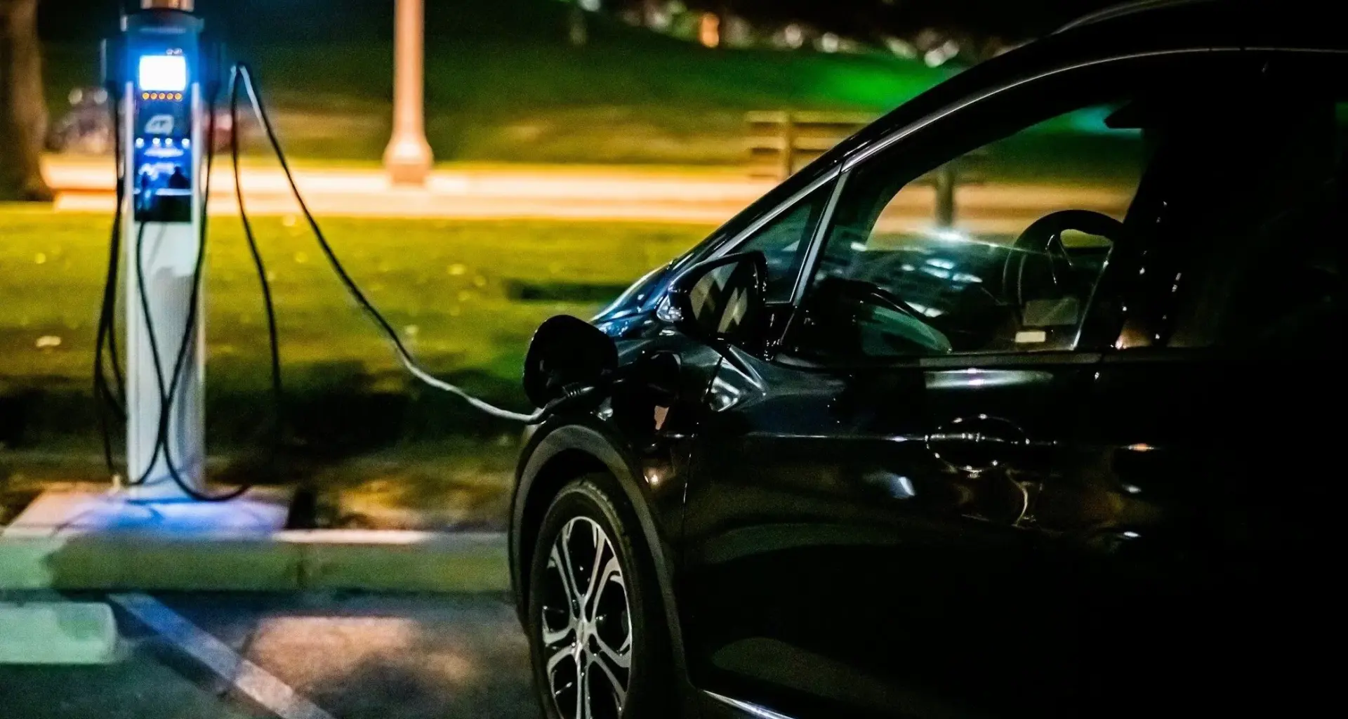 Ładowarka do auta elektrycznego