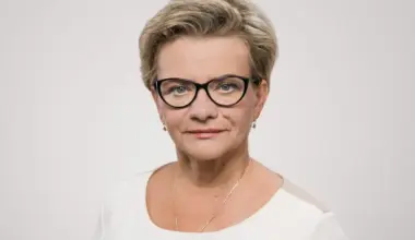 Krystyna Ptok o propozycjach MZ ws. podwyżek dla medyków: komentarze wskazują jednoznacznie negatywny odbiór - Puls Medycyny