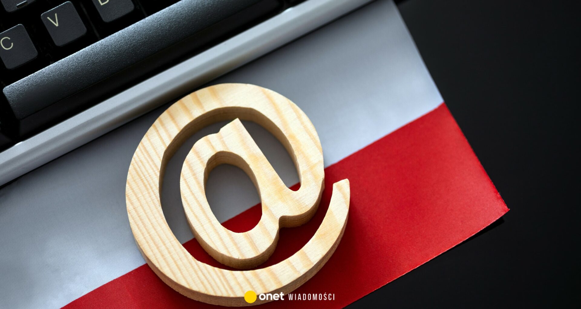 Awiza papierowe będą znikać ze skrzynek pocztowych. Te informacje warto znać