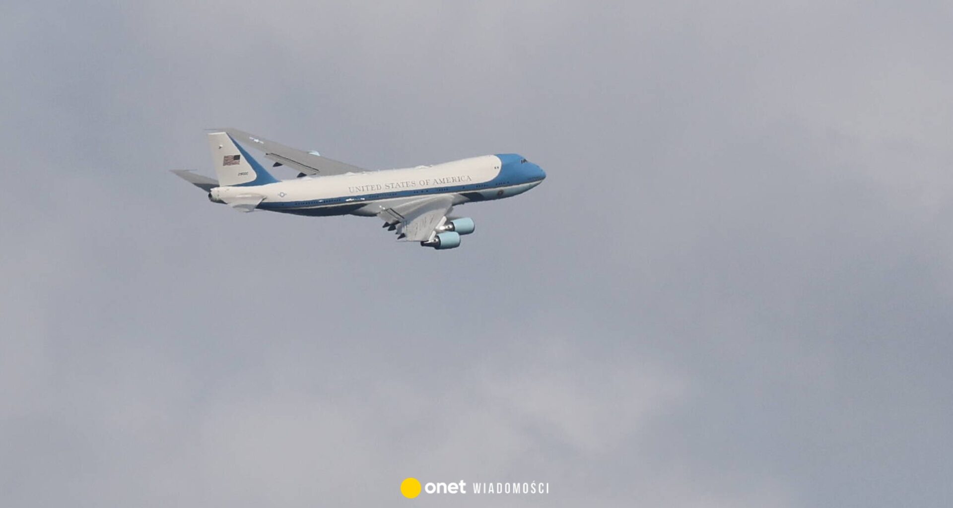 Problemy techniczne na pokładzie Air Force One. Donald Trump musiał zawrócić - Onet Wiadomości