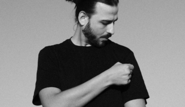 "Kolano pękło tylko od siedzenia”. Zarobił milion w rok, ale uciekł ze "złotego kołowrotka" - Finanse