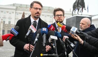 Karol Nawrocki spotyka się z posłami w Pałacu Prezydenckim [RELACJA NA ŻYWO]