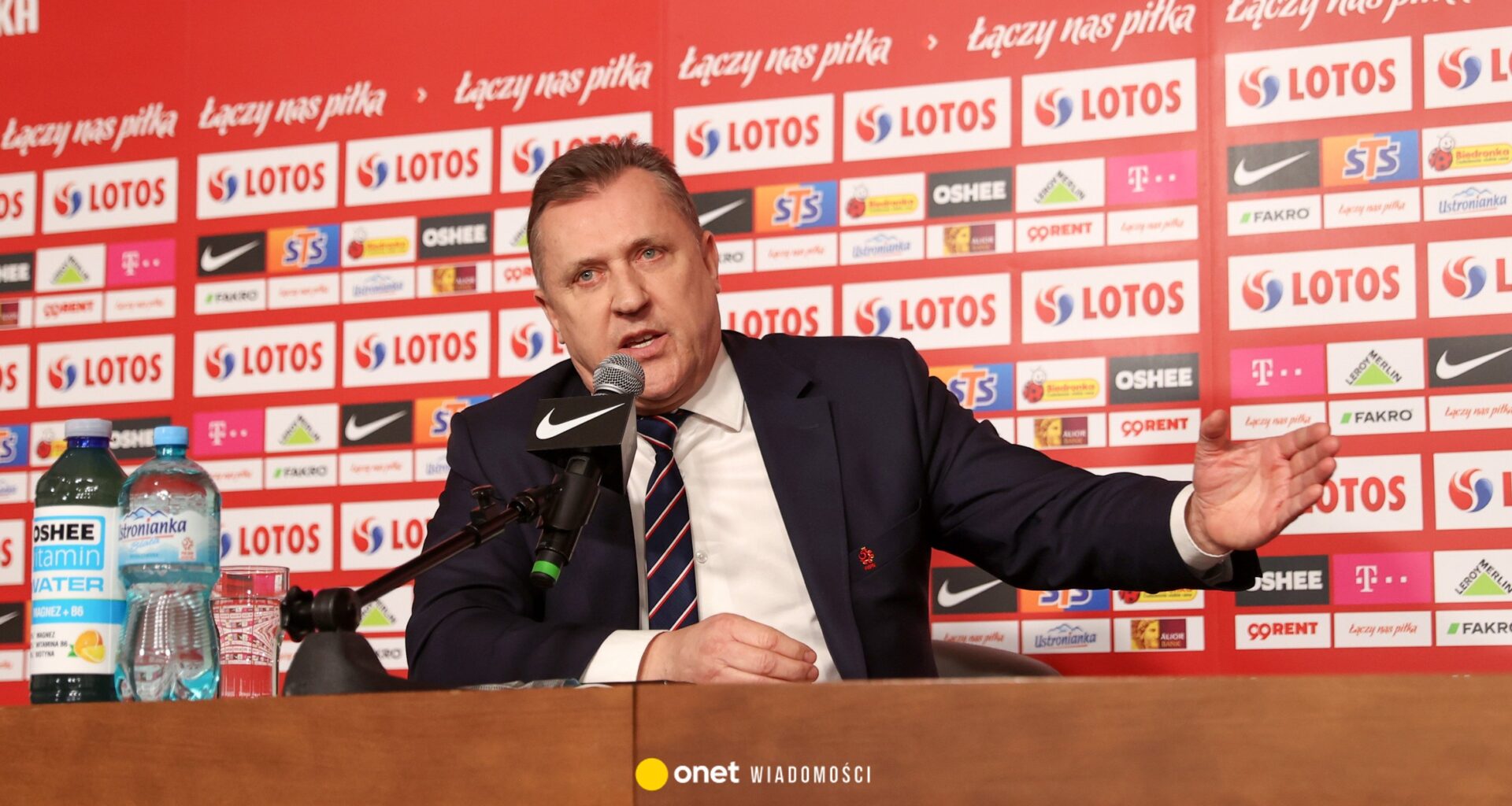 PZPN zrywa umowę. Koniec finansowego Eldorado związanego z PiS biznesmena