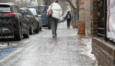 Gołoledź sunie przez Polskę. Sytuacja z godziny na godziny będzie się pogarszać