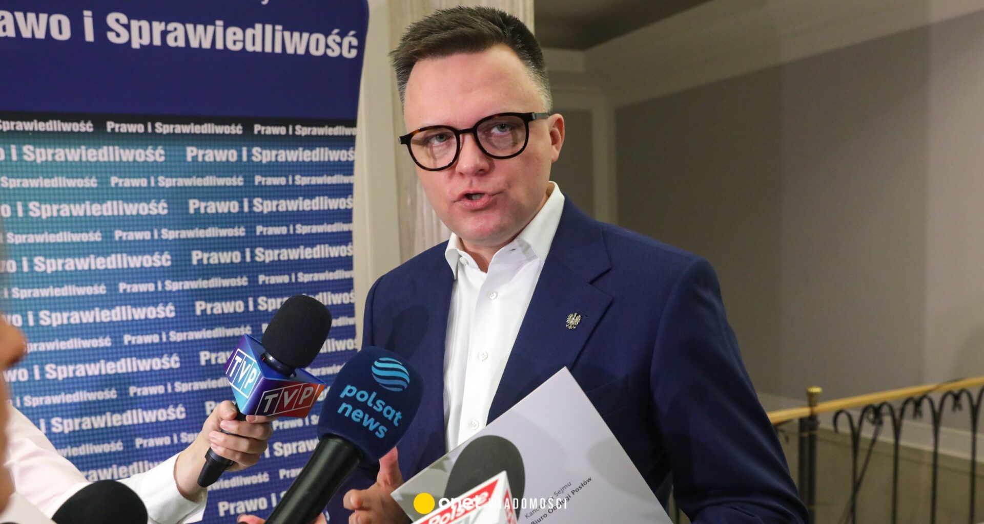 Szymon Hołownia o wyborach w Polsce 2050. Pisze o "oddaniu pełnej odpowiedzialności"