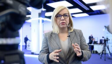 Hennig-Kloska o przyszłości Hołowni w partii. "Opcji jest wiele" - Onet