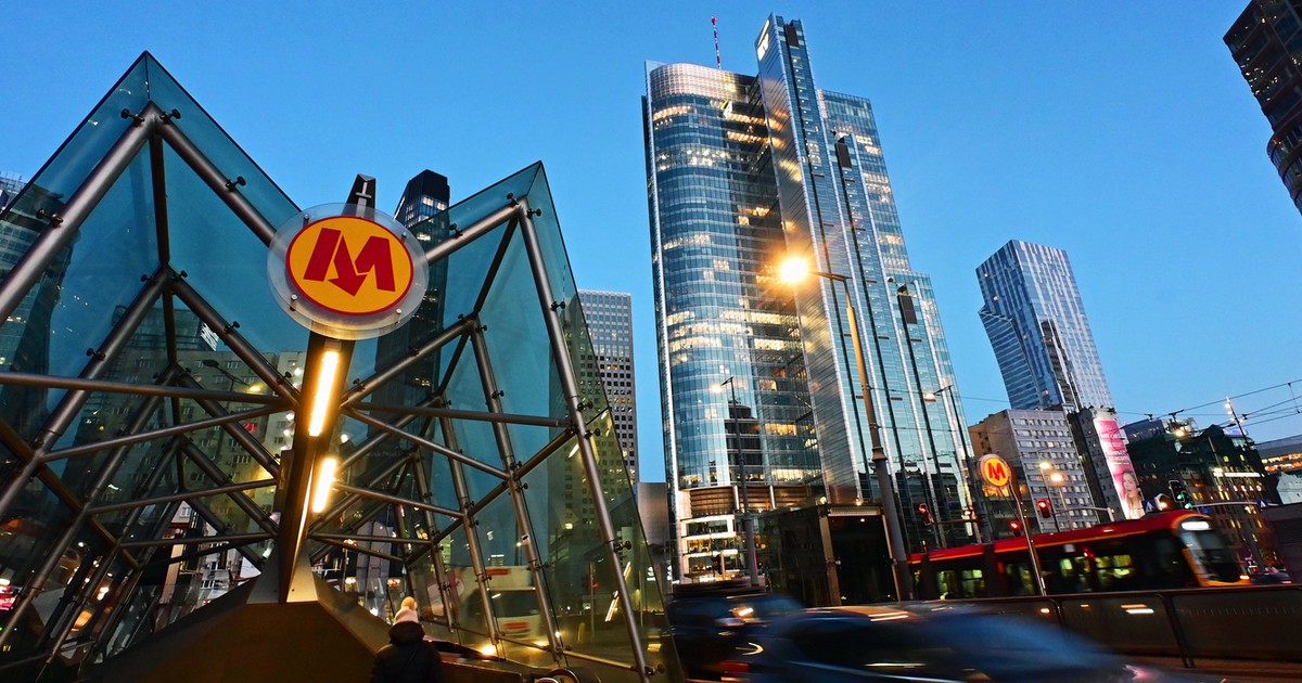 Polska gospodarka z historycznym wzrostem optymizmu. Eksperci studzą nastroje