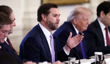 "Wydadzą w Wenezueli 100 mld dol." Donald Trump dogada się z gigantami?