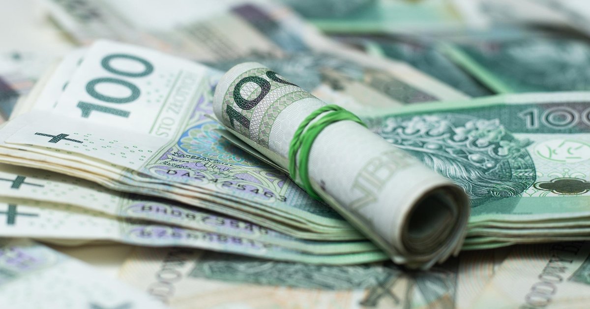 Wpłacasz pieniądze na konto? Ten limit może ściągnąć na ciebie skarbówkę